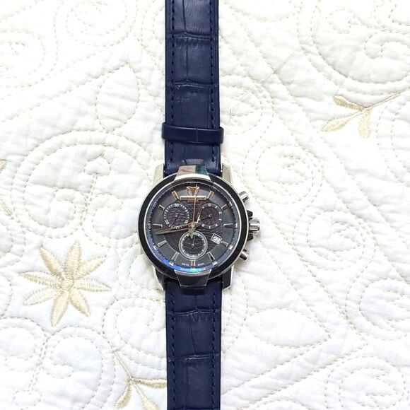 EUC Technomarine UF6 Chronograph Women's Sports Casual Watch Swiss Quartz 609010 - Picture 2 of 10